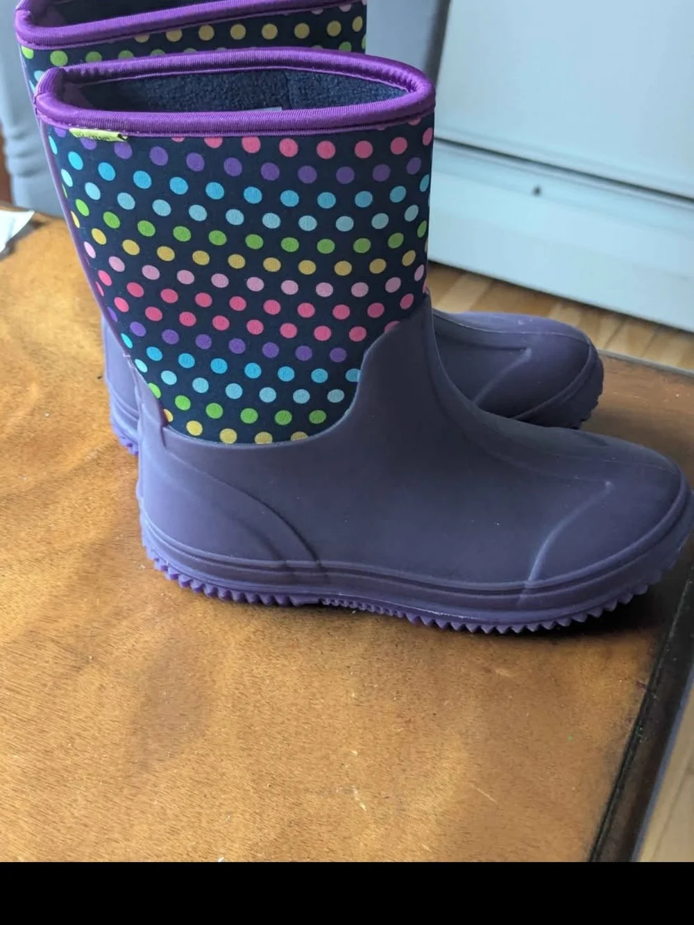 Kids Purple Dot-Trim Rain Boots